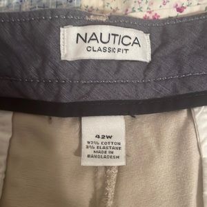 Mens Nautica shorts khaki EUC size 42